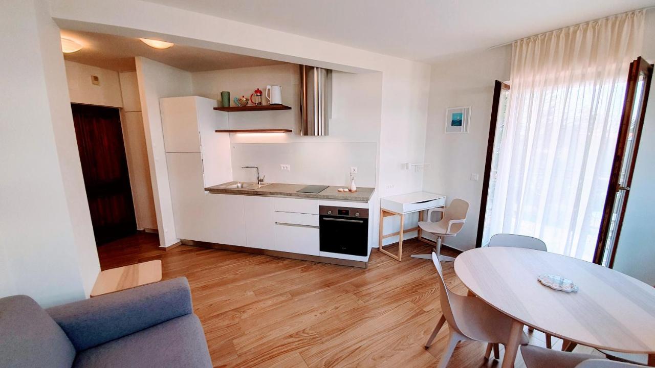 Luxury Apartment - Few Minutes From The Sea Poreč Buitenkant foto